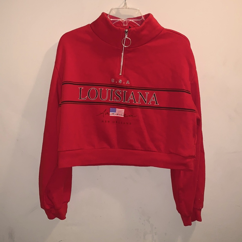 H&M red sweatshirt
